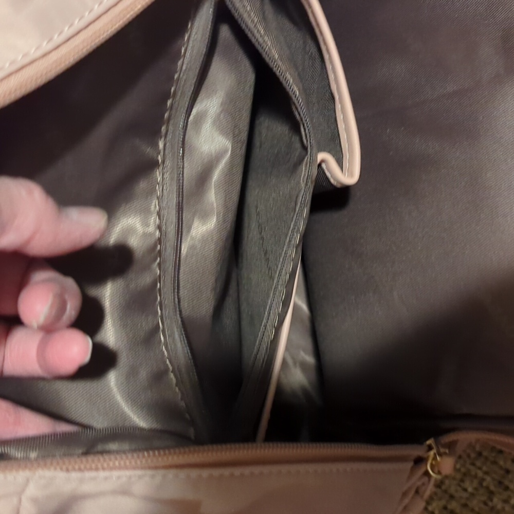 Lovevook Backpack - Picture 6 of 9